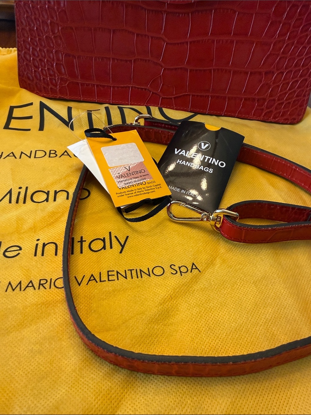 Authentic Valentino Melanie Bag - Picture 3 of 12